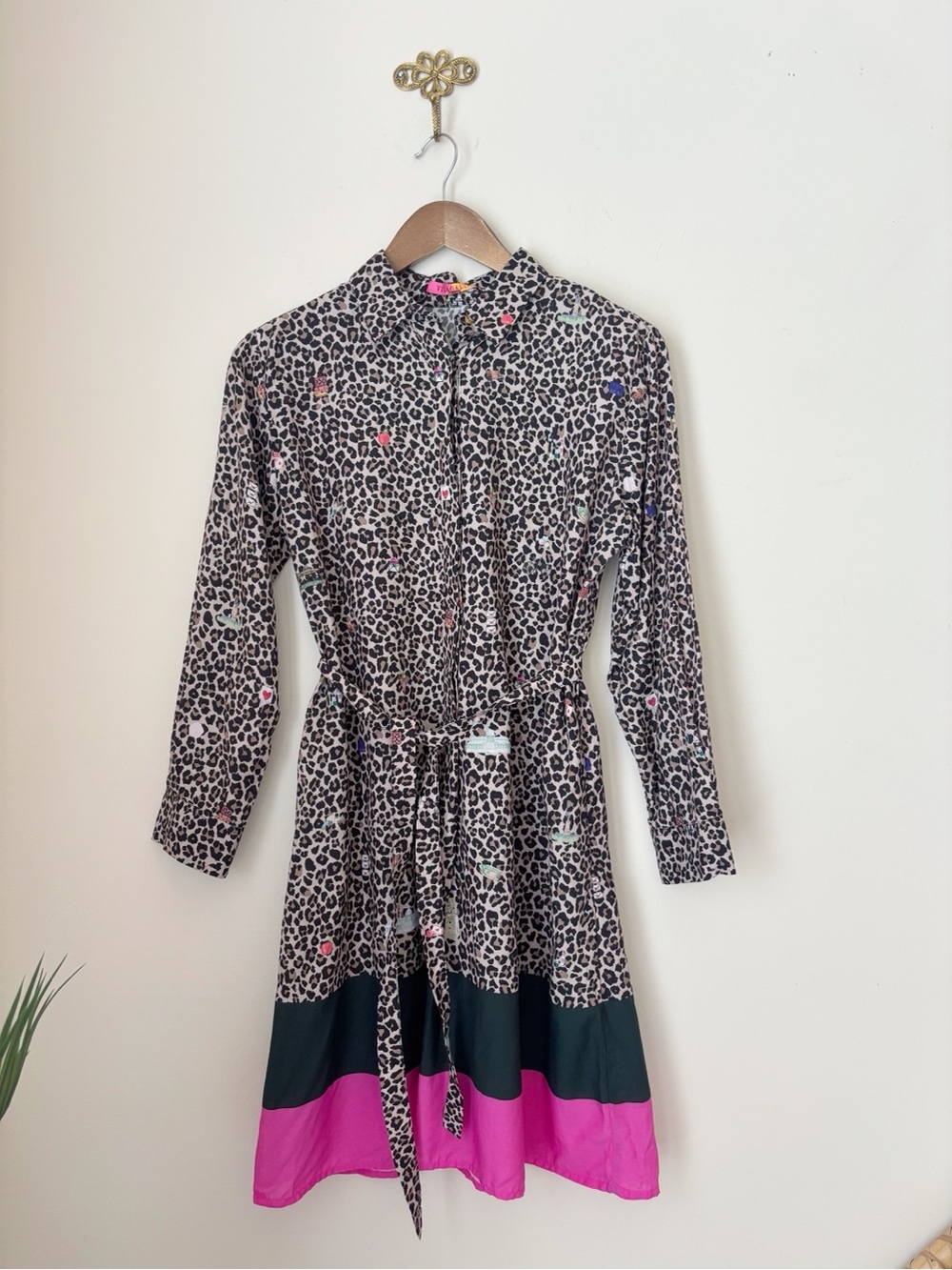 Vilagallo Leopard & Travel Motif Print Belted Shirt Dress Sz 38 US 6